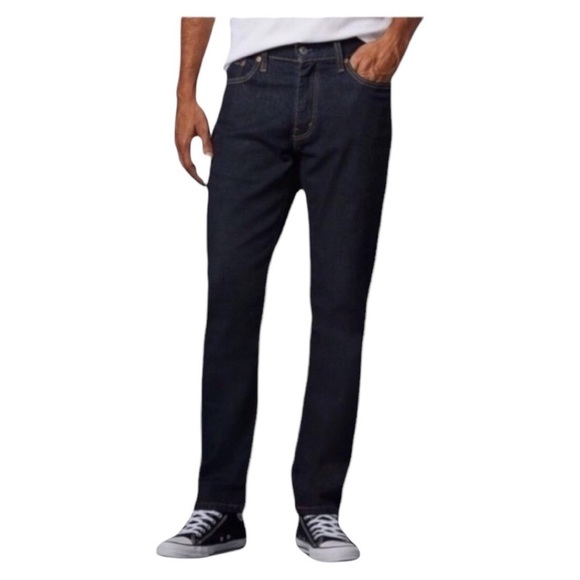 Levi’s - Picture 1 of 8